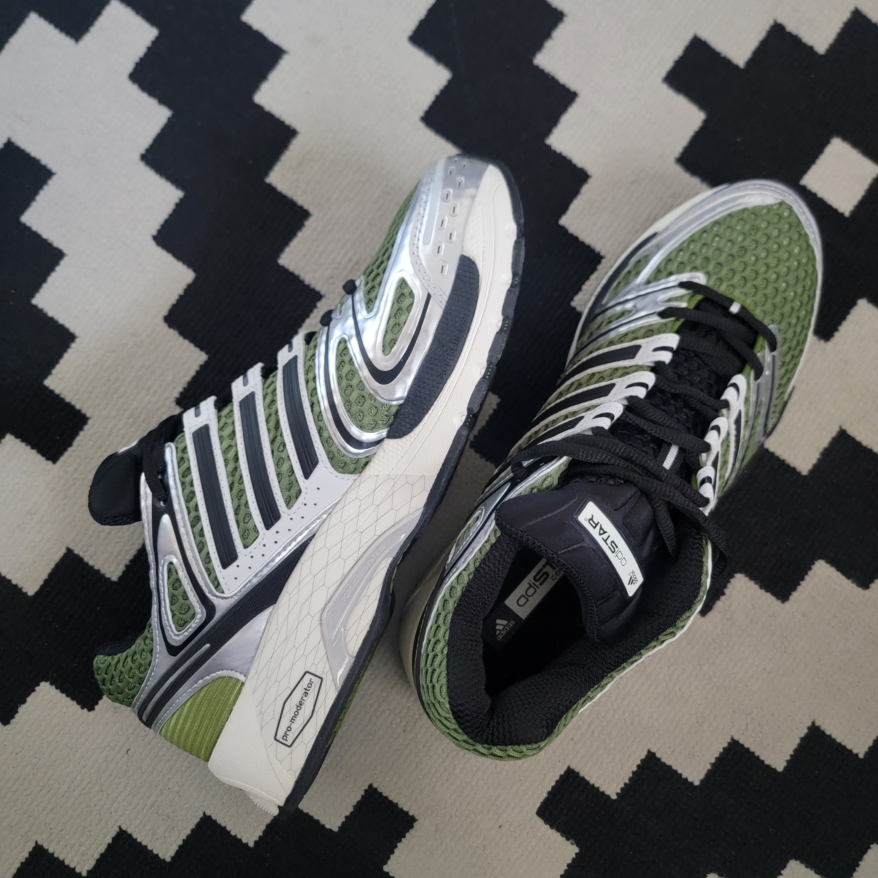 Adidas Adistar Control 5